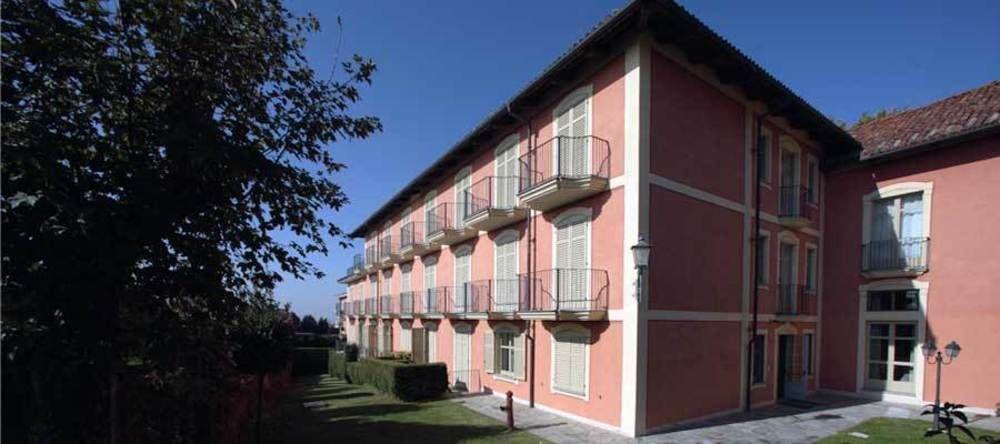Hotel Castello Di Santa Vittoria Santa Vittoria dʼAlba Buitenkant foto